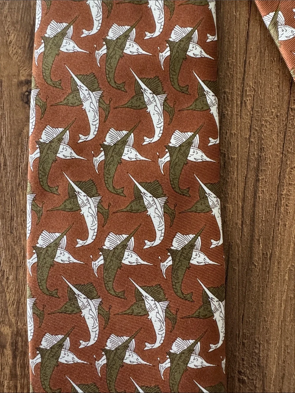 Gucci men’s tie, brown